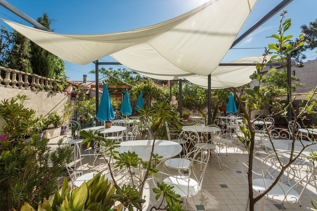 Hotel Restaurant - Villa Les Sirenes أرجيليه- سور- مير المظهر الخارجي الصورة